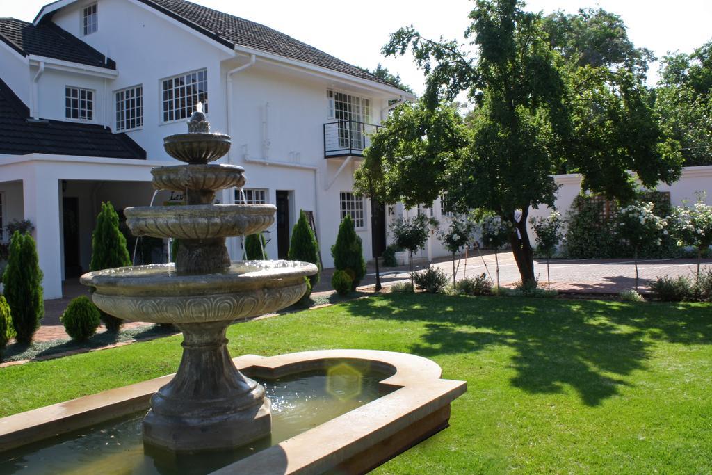 Lemon & Lime Guesthouse Bloemfontein Exterior foto